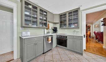 5596 Walnut St, Augusta, MO 63332