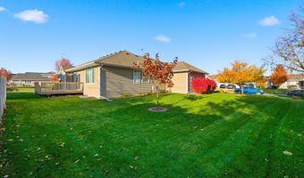 912 10th Avenue Pl, Altoona, IA 50009