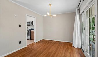 3831 N VERNON St N, Arlington, VA 22207