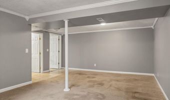 374 Briarwood Ln, Bedford, IN 47421