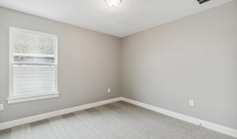 221 S Shay Rd, Andover, KS 67002