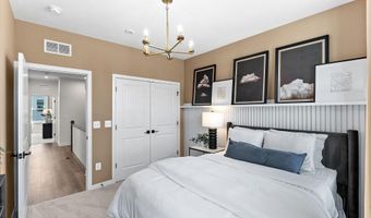 8 SEPIA Sq He, Ashburn, VA 20147