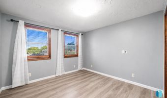 48246 264th St, Brandon, SD 57005