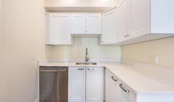 2-4 Brechin Ter, Andover, MA 01810