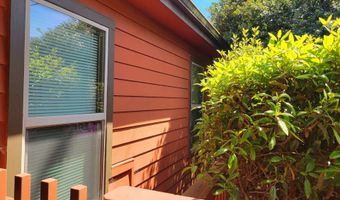 19921 WHALESHEAD Rd M1, Brookings, OR 97415