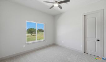 731 County Road 356, Adkins, TX 78101