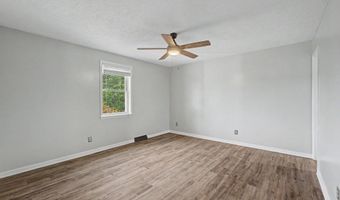 104 Circle Dr, Beech Island, SC 29842