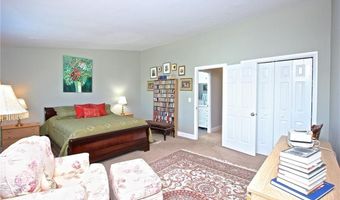 66 Girard Ave 312, Newport, RI 02840