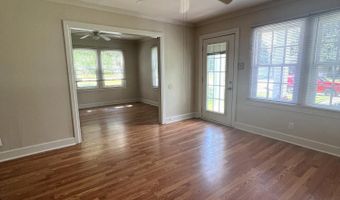 1693 Vine St, Biloxi, MS 39531