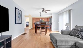 42 Brookside Ave, North Providence, RI 02911