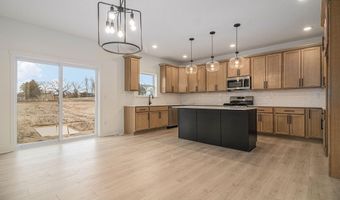 7946 Snow View Dr SE, Alto, MI 49302