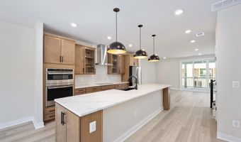 44581 STRABANE Ter, Ashburn, VA 20147