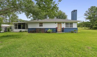 27 Chantilly Ter, Bay St. Louis, MS 39520