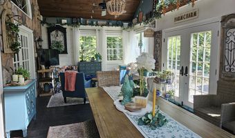 27 Wilson Dr, Oxford, CT 06478