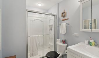 40418 N South Newport Dr, Antioch, IL 60002