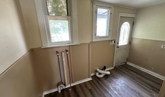 2013 7th Ave, Altoona, PA 16602