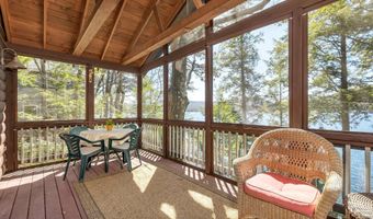 10 Treetop Ln, Alton, NH 03810