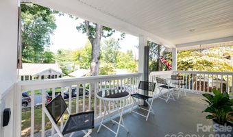 18 Oteen Park Pl, Asheville, NC 28805