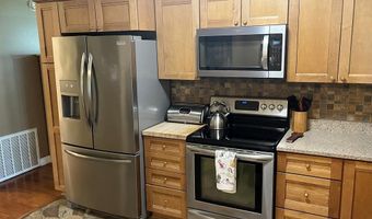 9 Apalachee St, Apalachicola, FL 32320