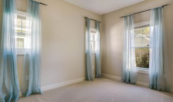 35 Metea Ln, Bedford, NH 03110