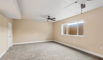 1307 S 13th St, Adel, IA 50003