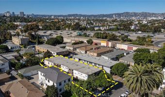 2615 Chariton St, Los Angeles, CA 90034