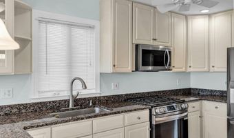20 Starboard St, Beachwood, NJ 08722