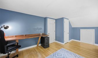 5 Pinecrest Cir, Bedford, NH 03110