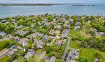 7 George St, Barnstable, MA 02630