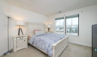 41 Gina Dr, Allentown, NJ 08501