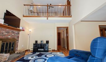 10 Colonial Dr, Clinton, CT 06413