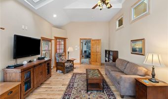 511 Tripps Corner Rd, Exeter, RI 02822