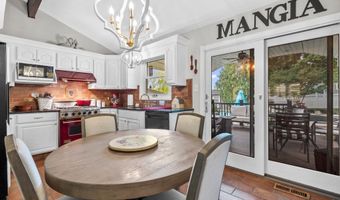 36 BEAVER Dr, Barrington, NJ 08007