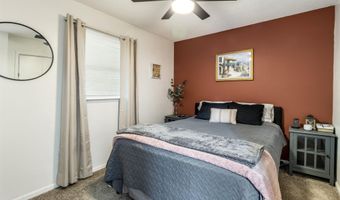 302 S EAST St, Abingdon, IL 61410