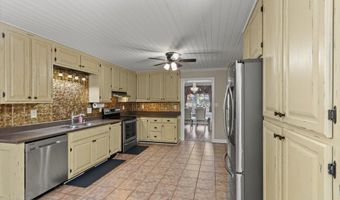 1411 Shady Ln NE, Arab, AL 35016