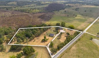 24352 State Hwy Ee, Aurora, MO 65605