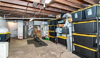 920 Clark Ave, Ames, IA 50010