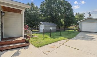 4518 Kingman Blvd, Des Moines, IA 50311