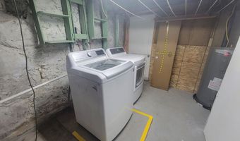 12 Division St A, Danbury, CT 06810