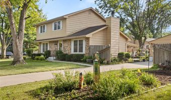110 10th Ave NW, Altoona, IA 50009