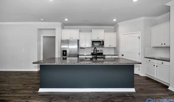 22910 Regent Dr, Athens, AL 35613