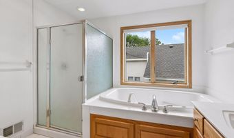 7690 Gibraltar Ter, Apple Valley, MN 55124