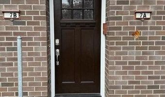 7 Elgin St B, Albany, NY 12205