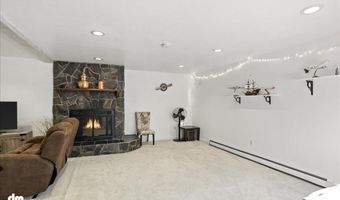 6622 Lakeway Dr, Anchorage, AK 99502