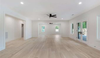 290 Christopher Robin Rd, Alpharetta, GA 30005