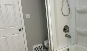 607 N Ionia St, Albion, MI 49224