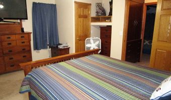 622 Center St, Alden, IA 50006