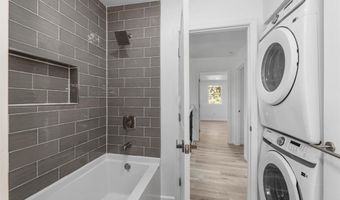 1709 Boundary St, Aliquippa, PA 15001