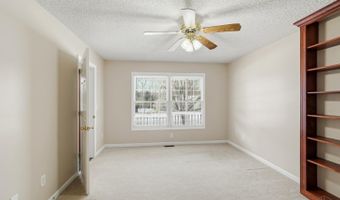 1776 Thall Dr, Hamilton, OH 45013