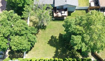 1115 NE 15th Ave, Aberdeen, SD 57401